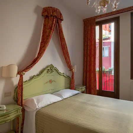 Al Sotoportego ヴェネツィア