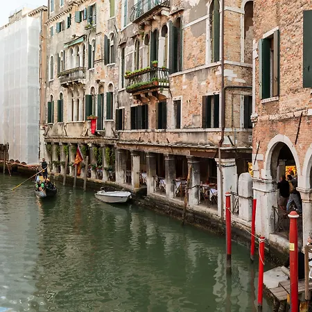 Al Sotoportego * Venedig