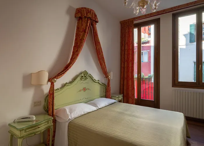 Al Sotoportego Венеция